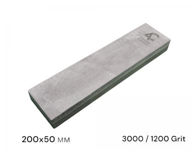 Камень точильный (BBW Pyrenees) 200мм*50мм, 3000/1200 Grit, гранатовый сланец и кварц (845AC)